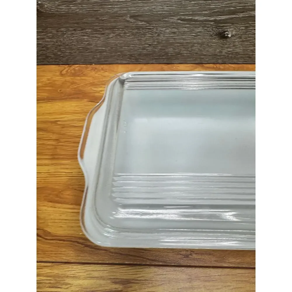 Pyrex Amish Butterprint refrigerator Dish #503 With Lid 1.5 Qt